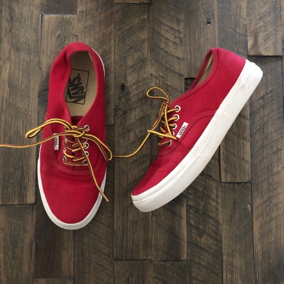 red vans laces
